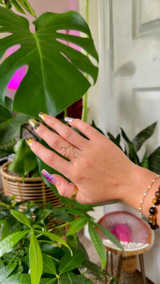 Abstract dainty ring